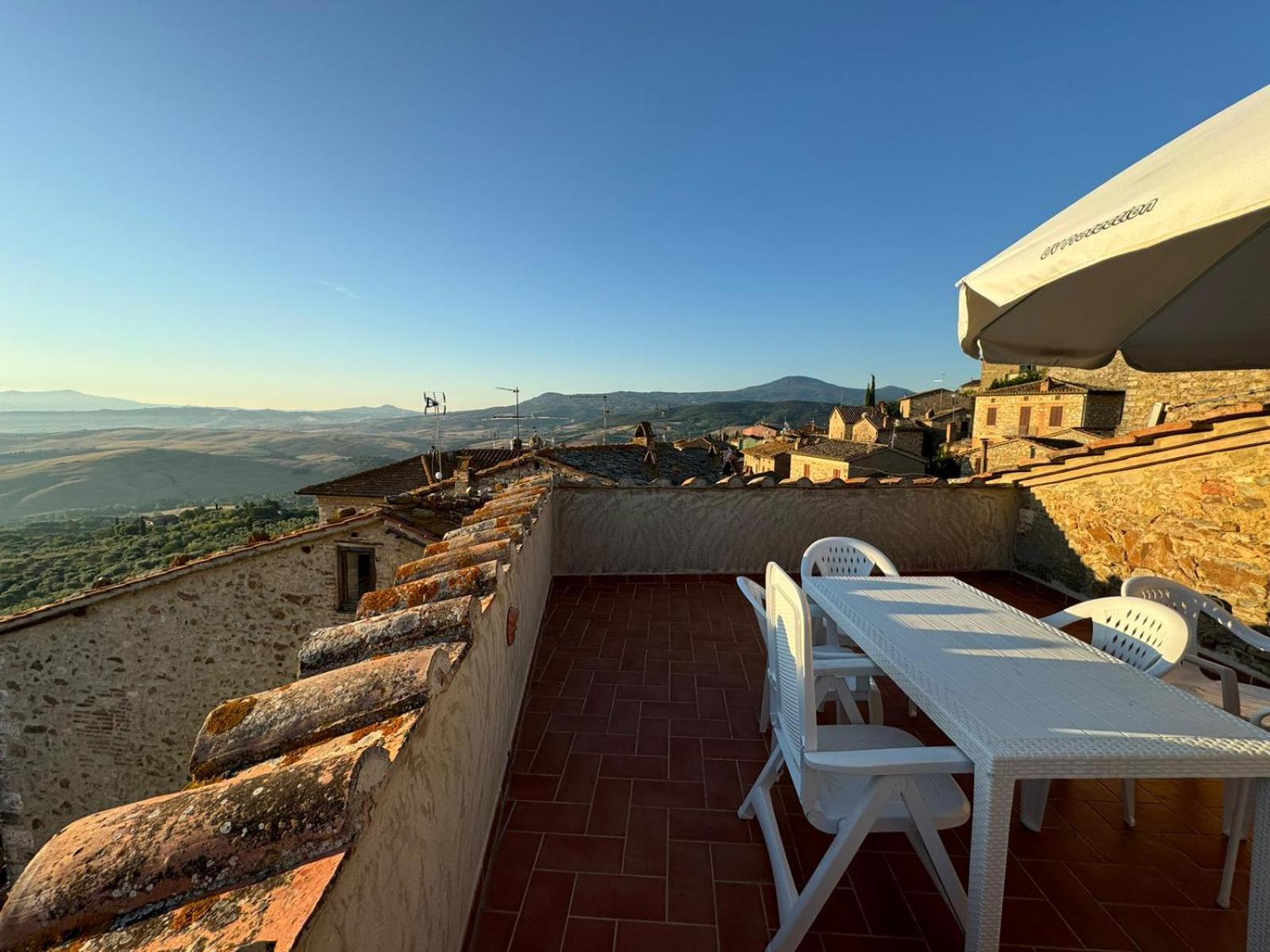 Apartamento La Terrazza Sulla Val D'Orcia Castiglione dʼOrcia Exterior foto